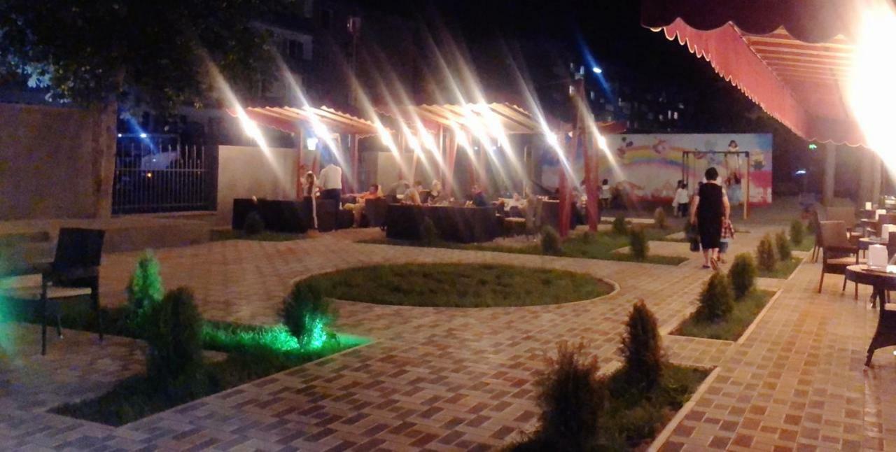 Hotel Lider Complex Vayk Ngoại thất bức ảnh